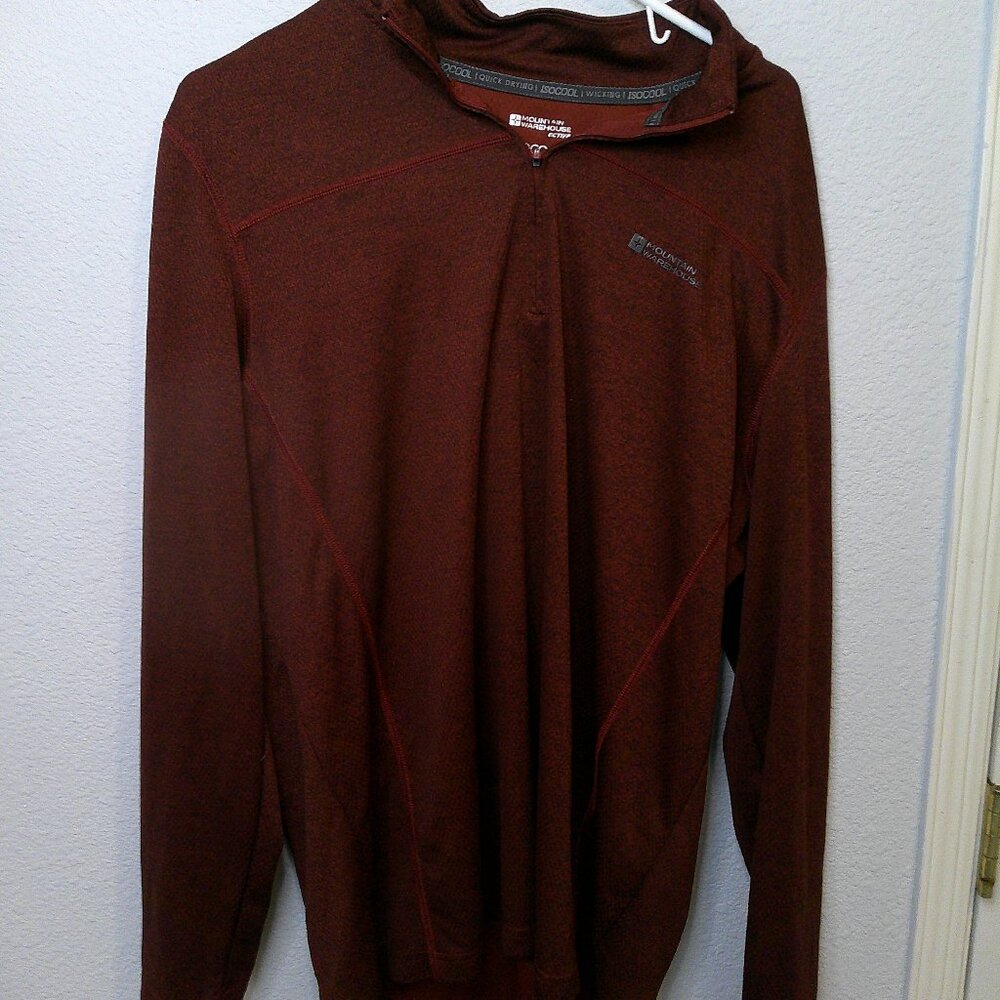 Mountain warehouse breathable thermal tech shirt mens large